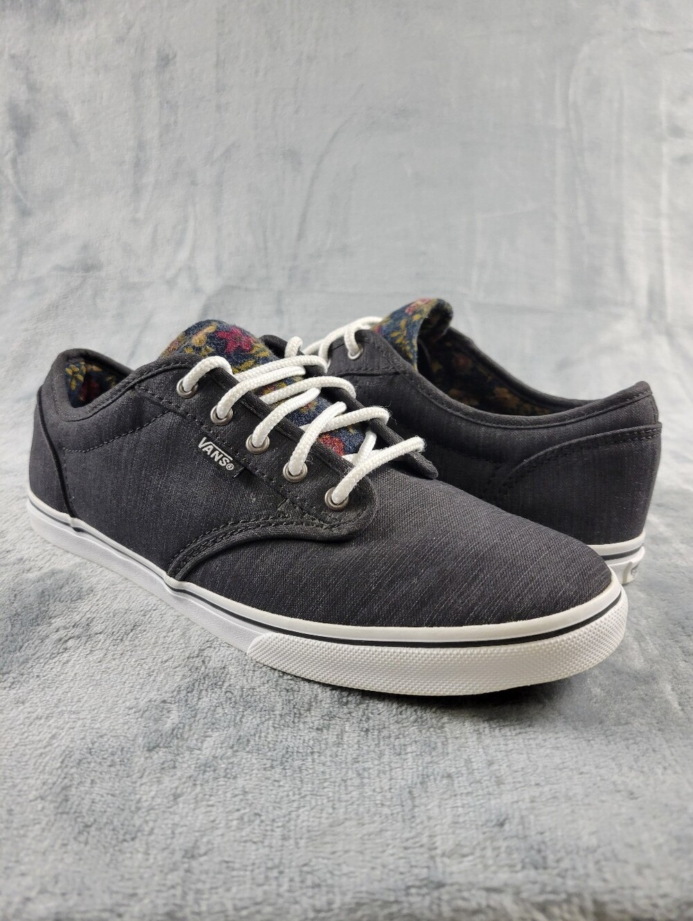 Vans Atwood Black Floral Patterned Lining Low Top Skate Shoe Womens Size 8